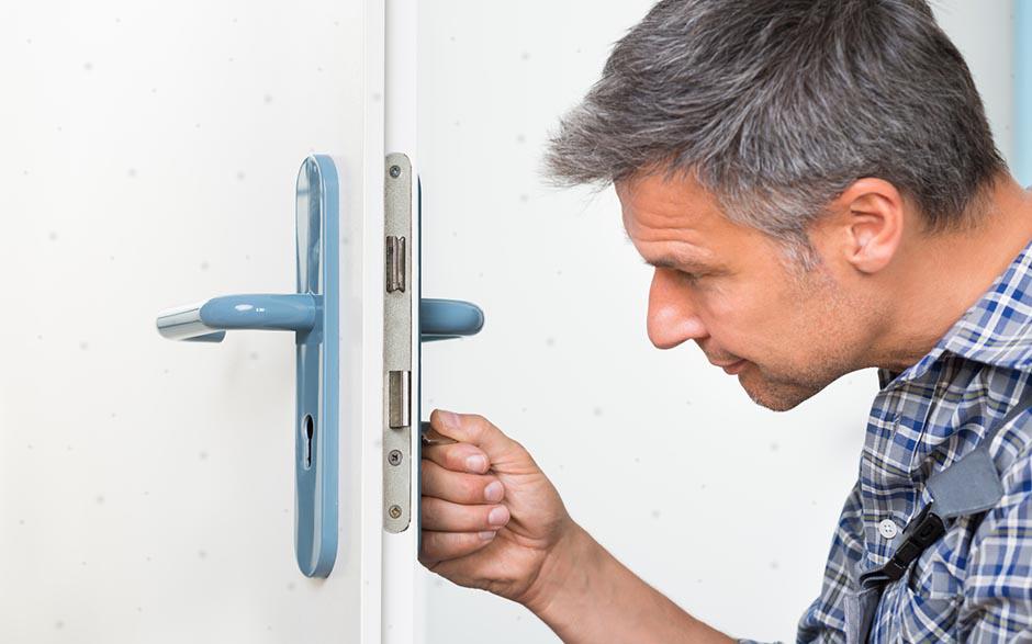 7j7 serrurier ouverture de porte Angivillers